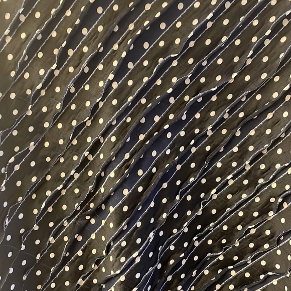 CJ Banks Navy Polka Dot Sleeveless Top X - Picture 2 of 4